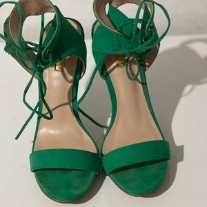 Studio F emerald green ankle tie heel